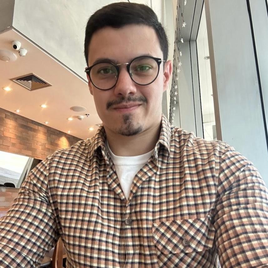 Waldir Junior Profile