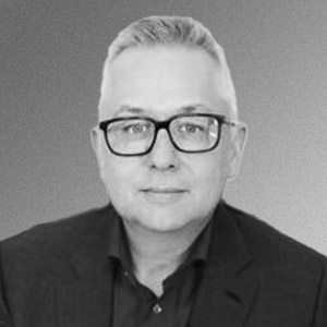 Simon Whitcombe VP, Global Business Group, Meta