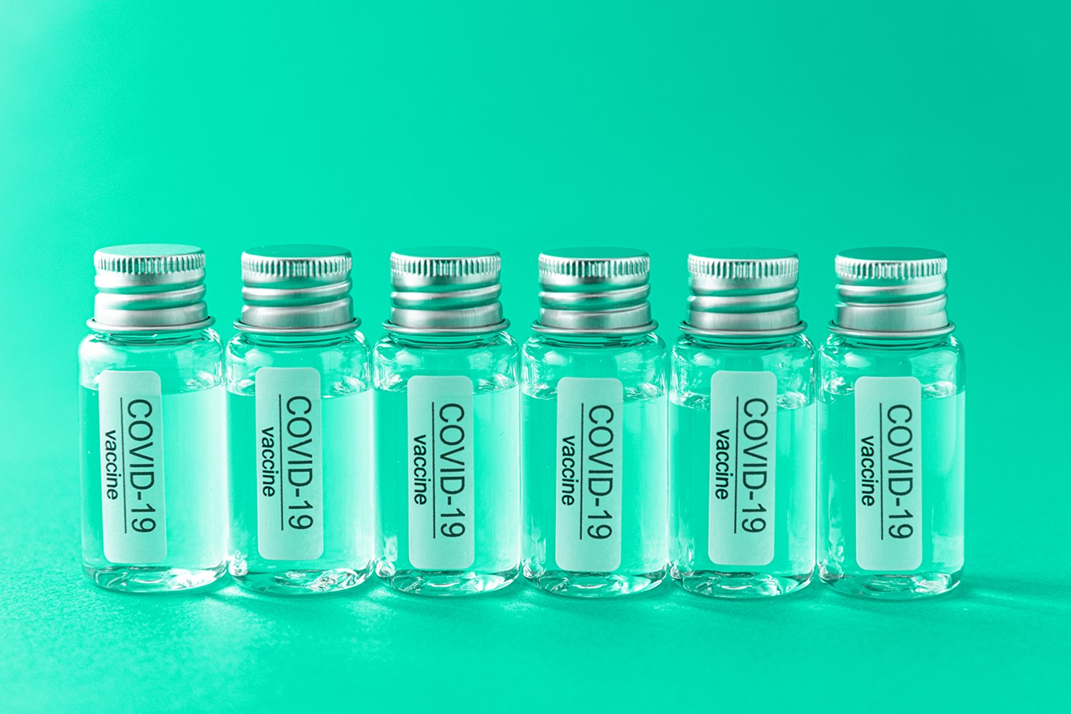 Los médicos apoyan la vacunaccion en niños