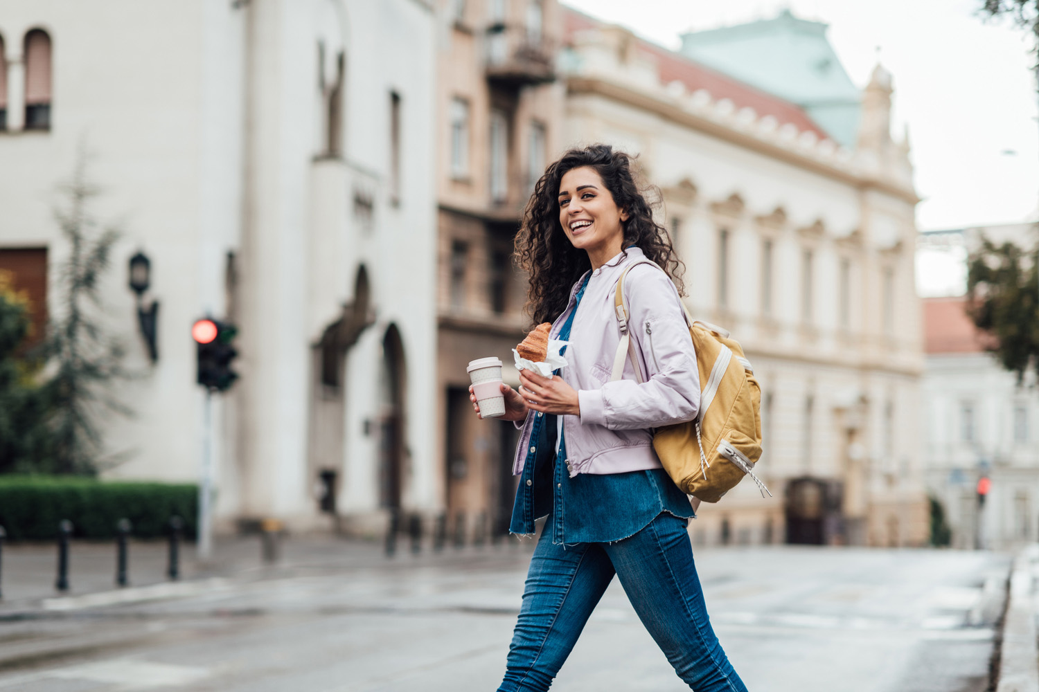 El consumo de snacks y bebidas sin alcohol fuera del hogar sigue creciendo en el mundo